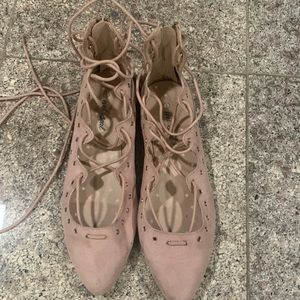 Flat shoes light pink with cute ties